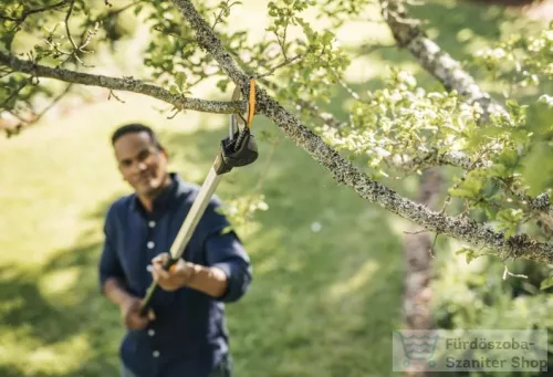 Fiskars PowerGearX™ UPX82 univerzális ágvágó 1023625