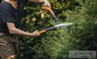 Fiskars PowerGearX™ HSX92 sövénynyíró olló 1023631