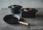 FISKARS Norden öntöttvas lábas, fedővel (4 L) 1026565