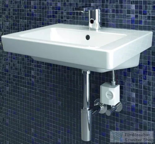 Geberit 186 álló automata mosdócsaptelep generátorral, külső keverőszeleppel 116.366.21.1