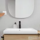 Geberit Option Oval 60x80 cm-es tükör világítással,502.800.00.1