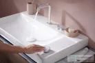 Hansgrohe XELU Q 80x48 cm-es pultra ültethető mosdó 2 furattal, jobb oldali pulttal, Smartclean bevonattal, fehér 61028450