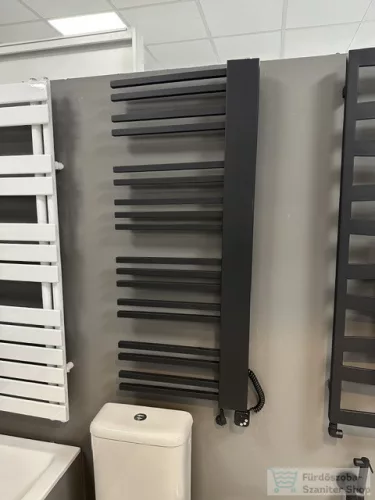 BEMUTATÓTERMI AREZZO design BLACKLINE 1200x502 törölközőszárító radiátor, matt fekete AR-BL12050