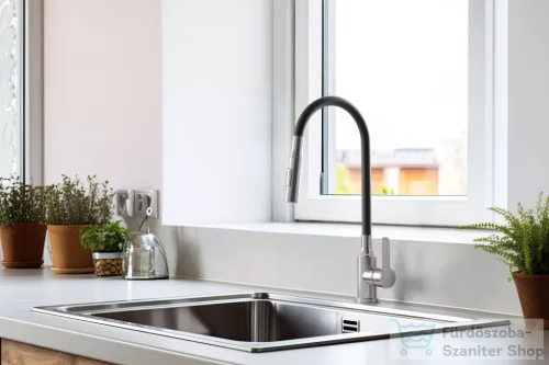Invena DALIS SLIM konyhai csaptelep, 2-funkciós, rugalmas kifolyócsővel, fekete-inox BZ-64-043-L