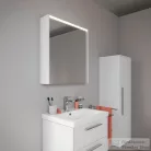 Duravit D-CODE 65x70 cm-es tükrös szekrény világítással, dugaljjal, balos, matt fehér DC7105L18180000