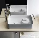 Laufen Val SaphirKeramik 55x36 cm-es mosdótál félig száraz zónával,LCC bevonattal,fehér H8122824001091