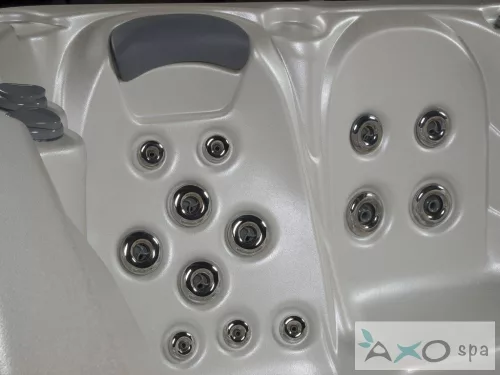 VitalSpa Madeira jakuzzi